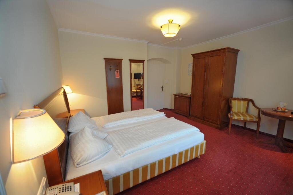 Confort double chambre Hotel Goldener Loewe