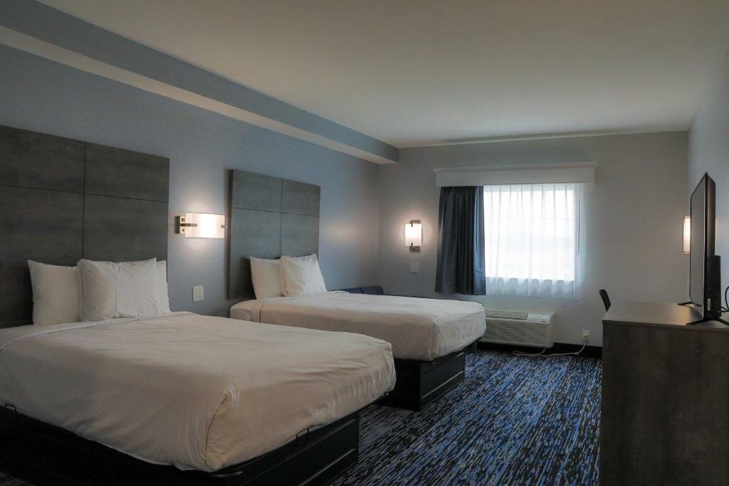 Люкс Home Inn and Suites Olive Branch