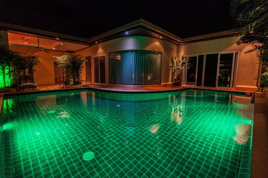Вилла Cosy Beach Pool Villas by Pattaya Sunny Rentals