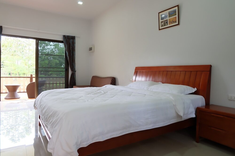 Deluxe Zimmer Suan Kaew Resort