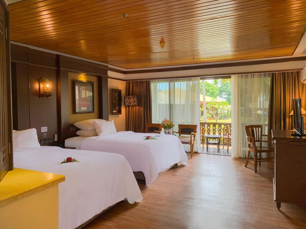 Четырёхместный номер Standard с балконом Damai Beach Resort