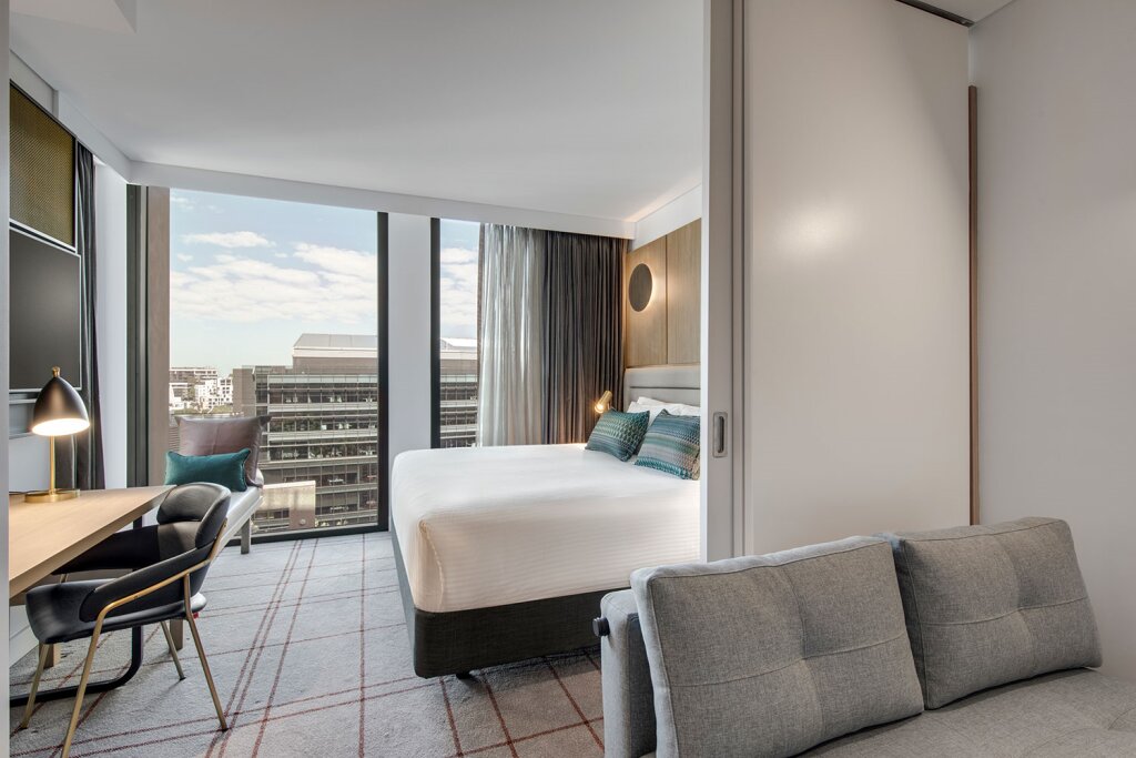 Executive Suite Vibe Hotel Sydney Darling Harbour