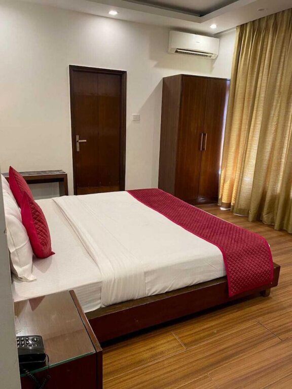 Komfort Zimmer Sukhmantra Resort