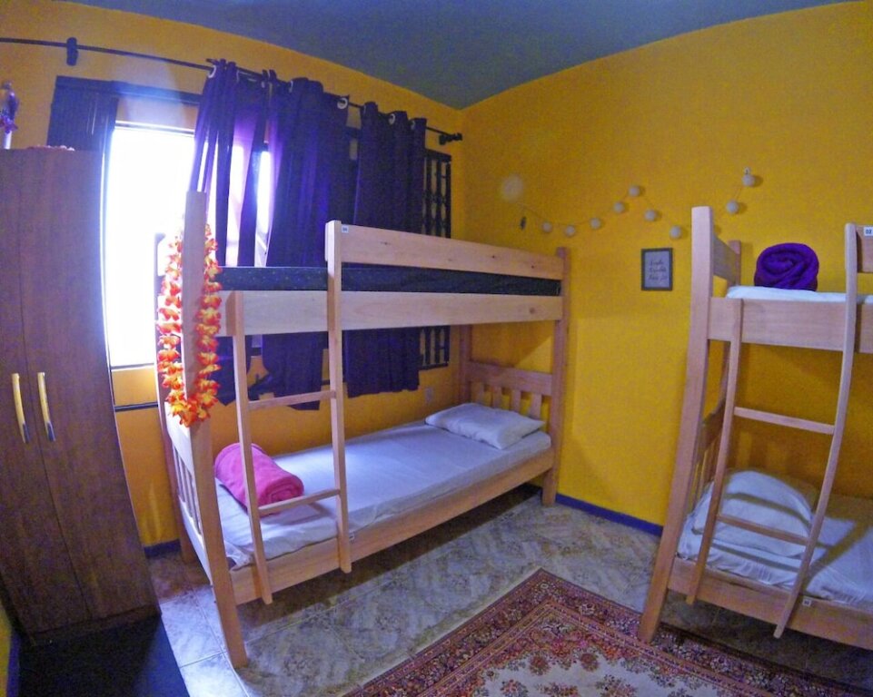 Кровать в общем номере (женский номер) Casa Recreanext Hostel
