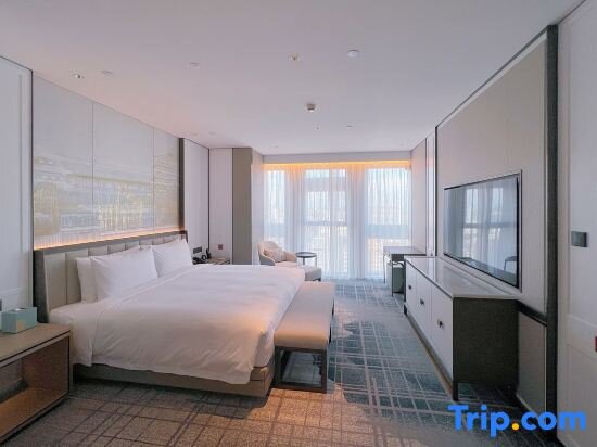 Люкс с красивым видом из окна Grand Metropark Yuantong Hotel Beijing