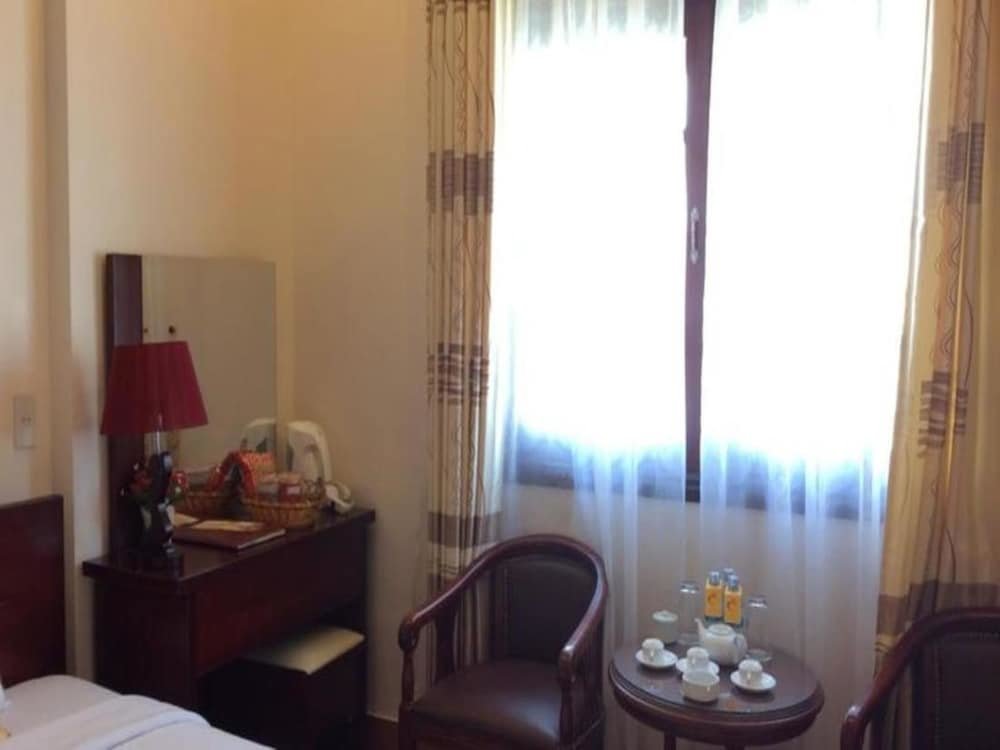 Deluxe Double room Cuu Long Hotel