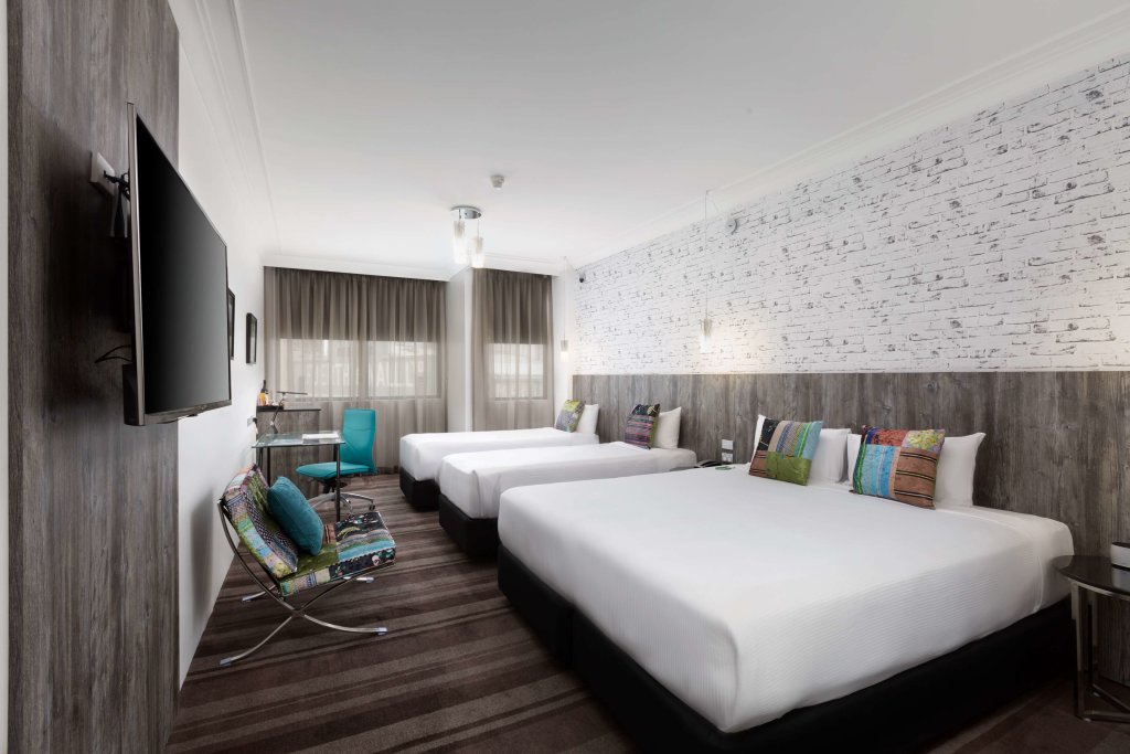 Standard Double Family room Rydges Sydney Central