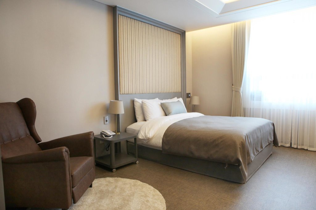 Standard Doppel Zimmer Polaris Hotel