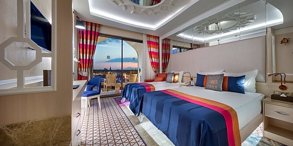 Suite Granada Luxury Belek