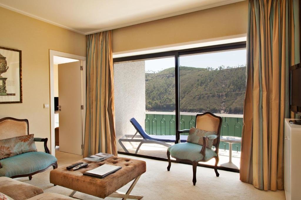 Двухместный люкс Lago Azul Eco Hotel