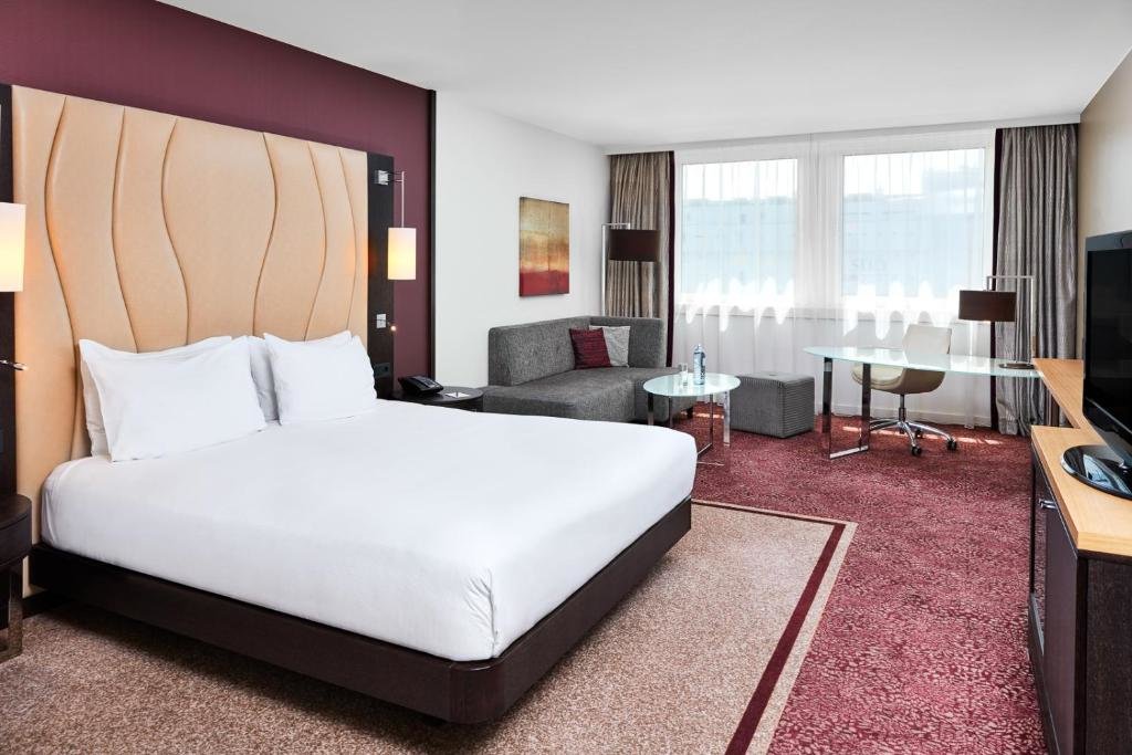 Double room Hilton Vienna Danube Waterfront