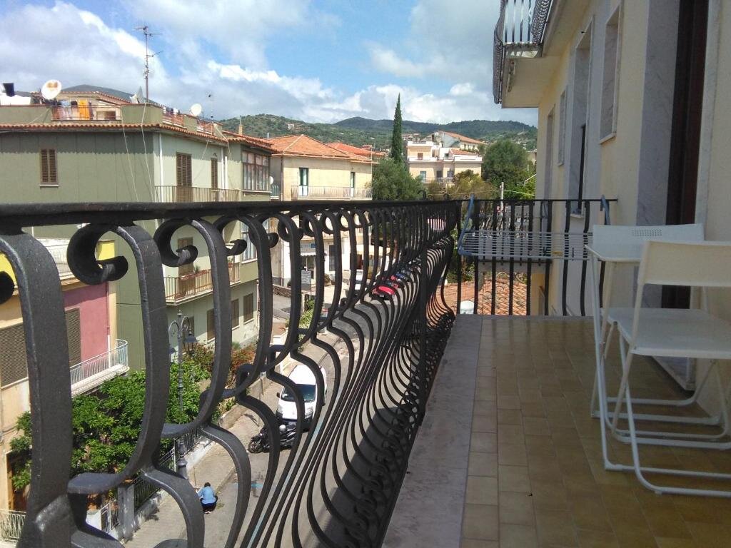 Standard triple chambre avec balcon Hotel Bolivar