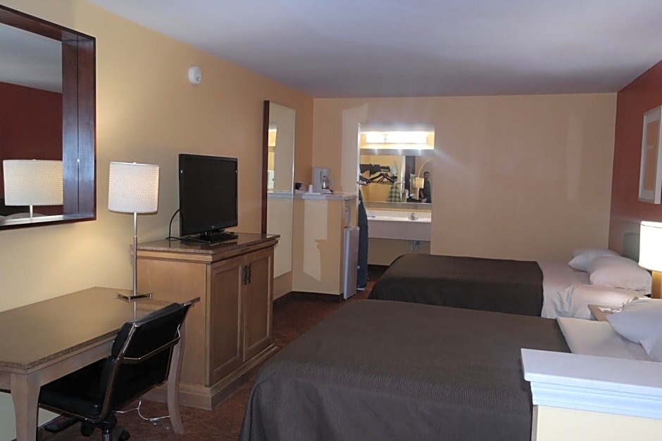 Standard Vierer Zimmer Legacy Inn & Suites