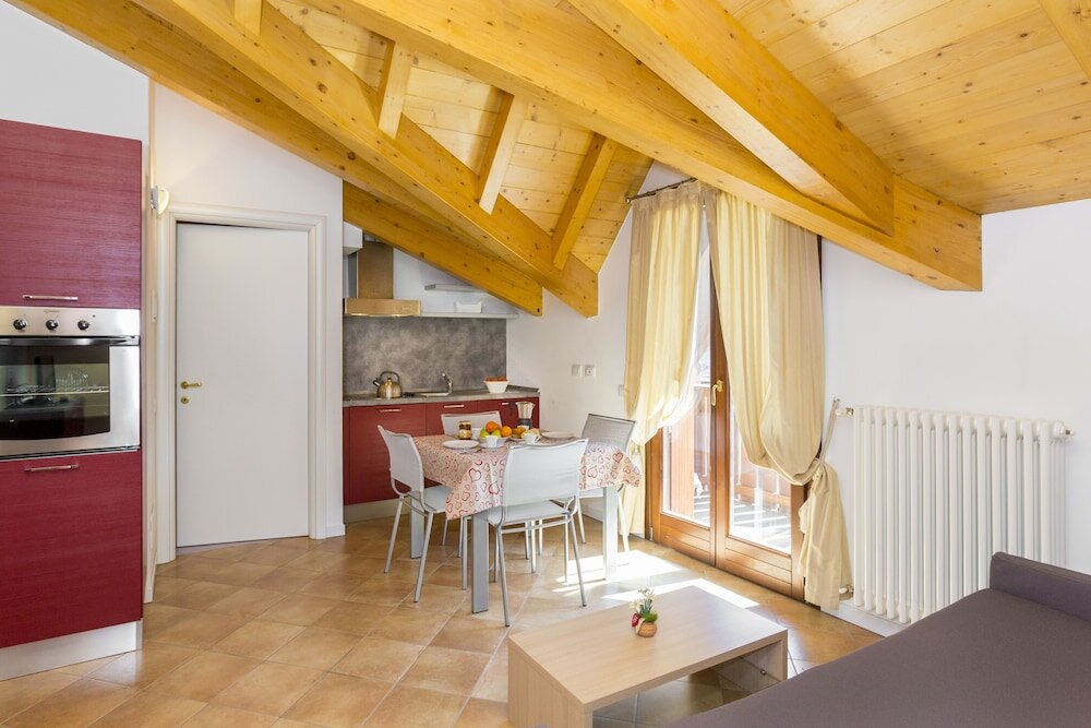 1 Bedroom Apartment with balcony Residence Rta La Rosa delle Dolomiti