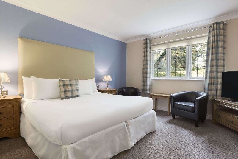 Habitación doble Estándar Ramada Resort by Wyndham Cwrt Bleddyn Hotel & Spa