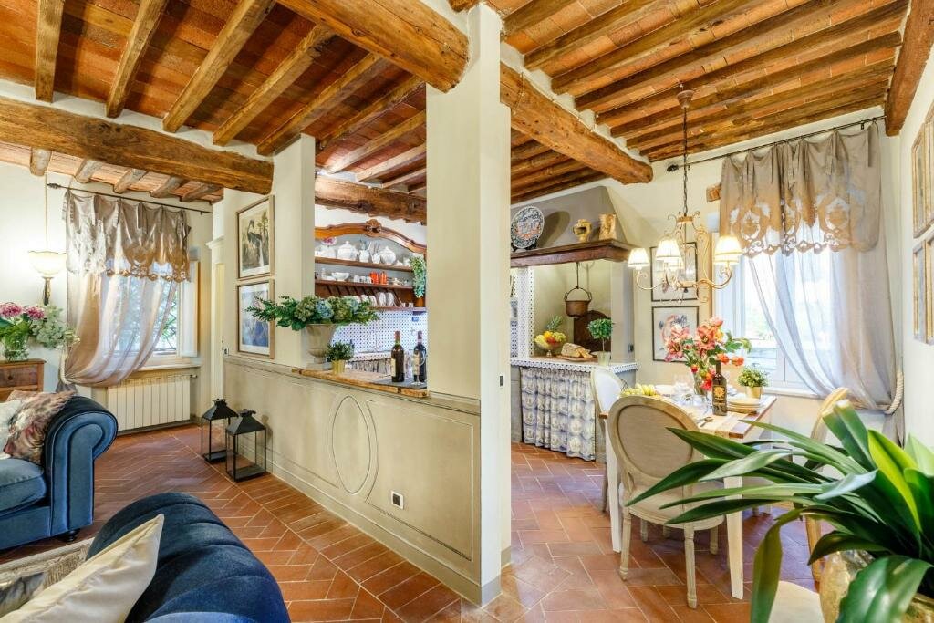 Апартаменты с 2 комнатами Casa Kathy in Lucca With 2 Bedrooms and 1 Bathrooms