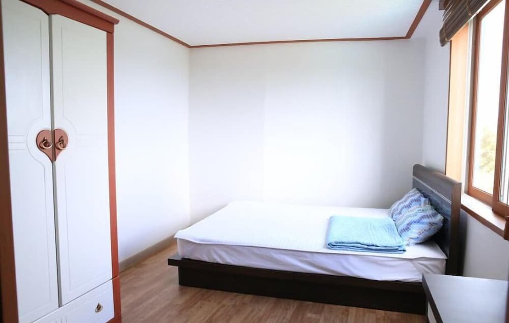 Standard Zimmer 2 Schlafzimmer Dream & Green Pension