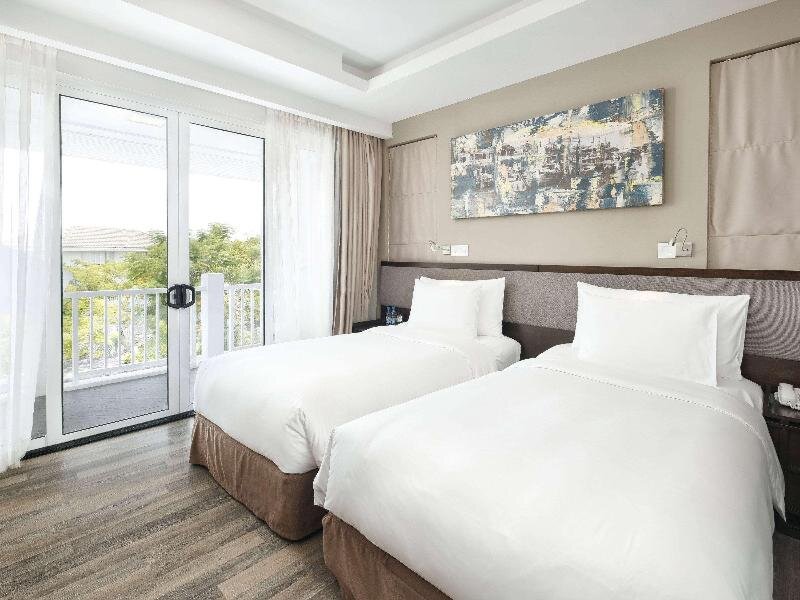 Вилла с 3 комнатами с видом на океан Premier Village Danang Resort Managed By Accor