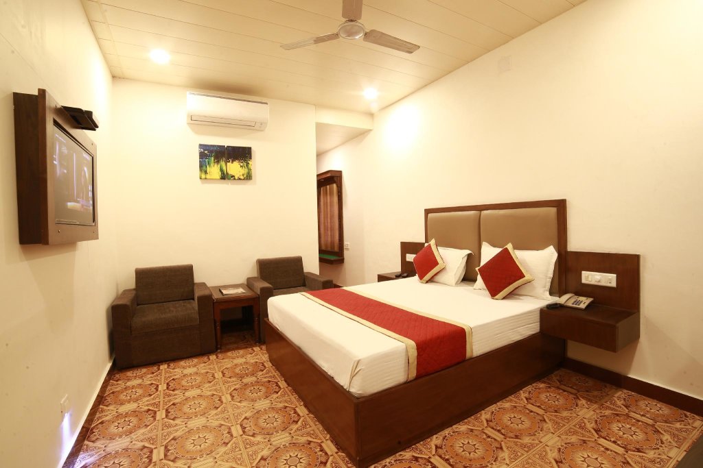 Deluxe room Hotel Banjara Regalia
