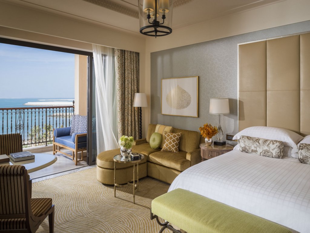 Курортный отель Four Seasons Resort Dubai at Jumeirah Beach 5* (83 отзыва)  в Дубай, Эмират Дубай. Забронировать Курортный отель Four Seasons Resort  Dubai at Jumeirah Beach 5*