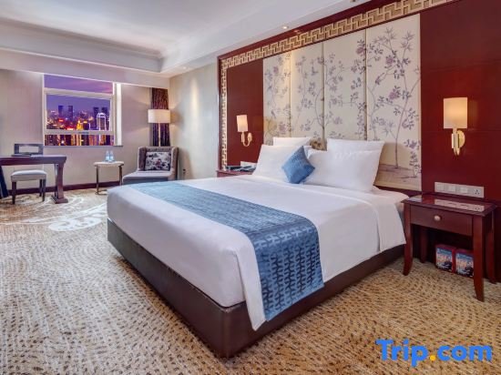 Люкс Deluxe Days Hotel and Suits China Town Changsha