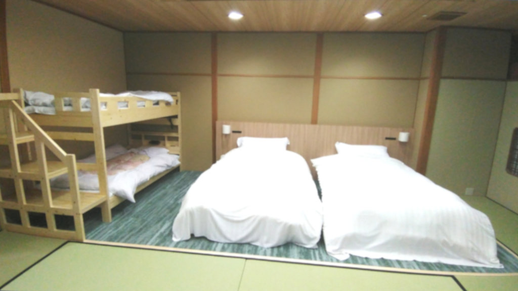 Четырёхместный люкс Hotel Tatsuki