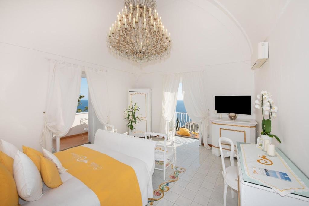 Deluxe double chambre avec balcon et Vue mer Villa Yiara