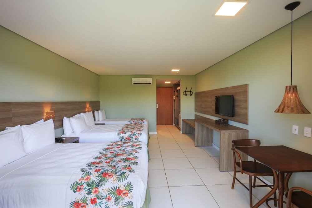 Четырёхместный номер Standard с балконом Vivá Porto de Galinhas Resort