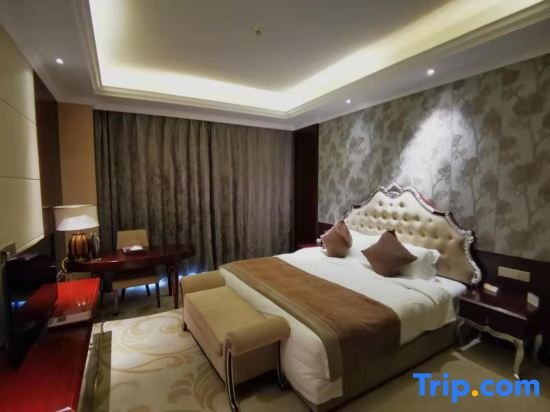 Superior Suite Changzhou Taihuwan Grand Kingtown Hotel
