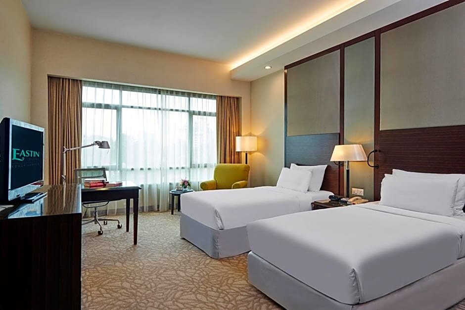 Люкс Standard Eastin Hotel Kuala Lumpur