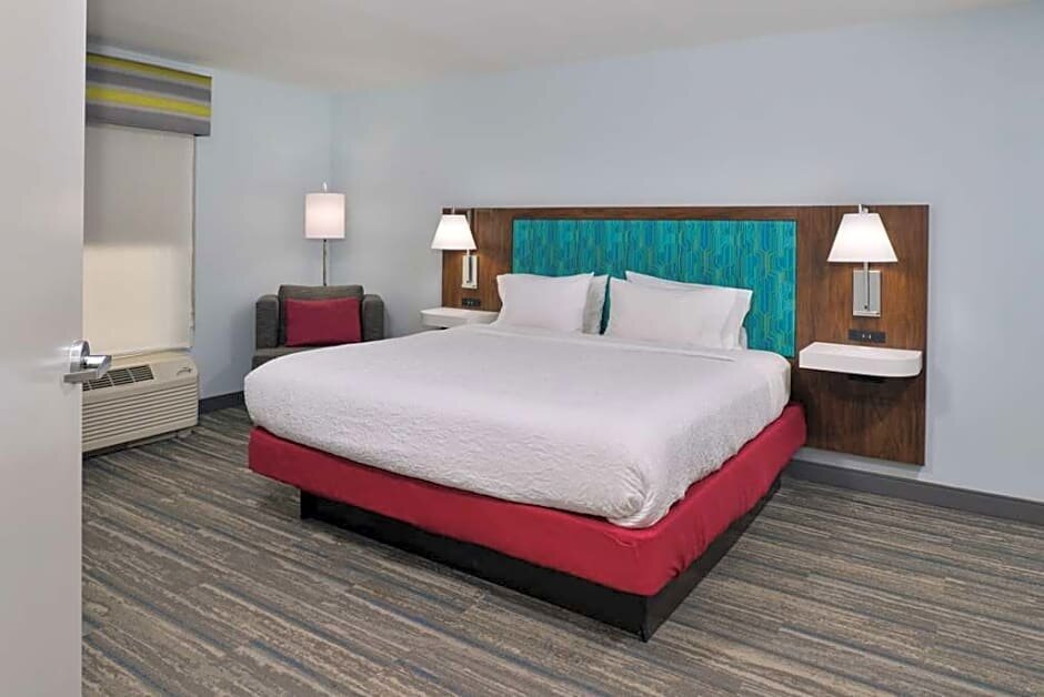 Двухместный люкс c 1 комнатой Hampton Inn by Hilton Panama City Beach