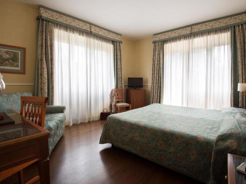Двухместный номер Standard Hotel Santa Costanza by OMNIA hotels