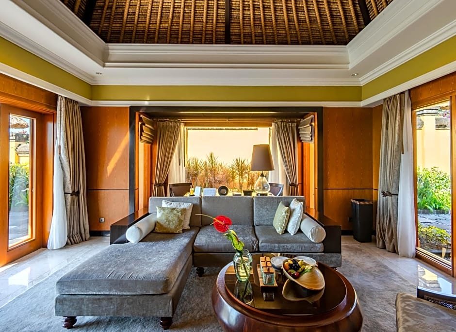 Двухместная вилла c 1 комнатой с видом на океан AYANA Villas Bali