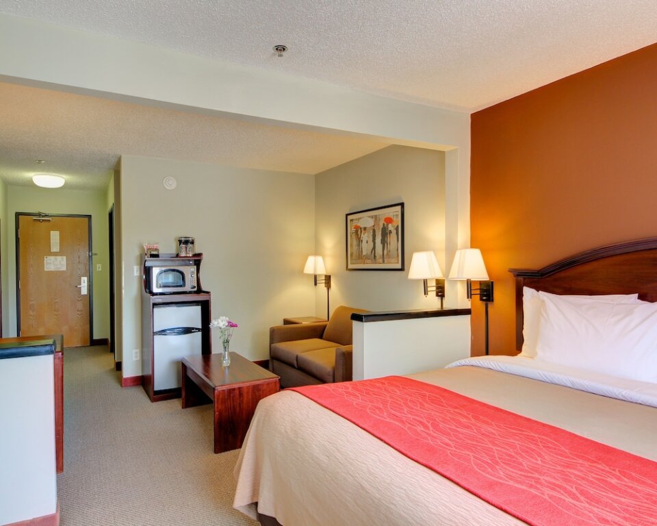 Doppel Suite Western Inn and Suites