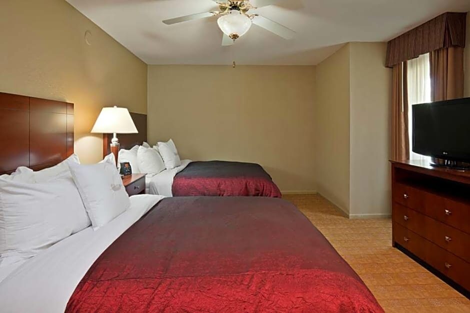 Двухместный люкс с 2 комнатами Homewood Suites by Hilton Dayton-Fairborn
