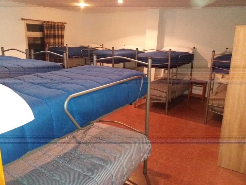 Cama en dormitorio compartido Albergue Al-Jalid - Hostel