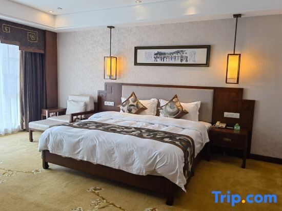Deluxe Suite Chongqing Lvgong Resort Hotel