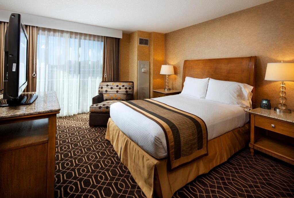 Двухместный люкс c 1 комнатой DoubleTree Suites By Hilton Anaheim Resort/Convention Center