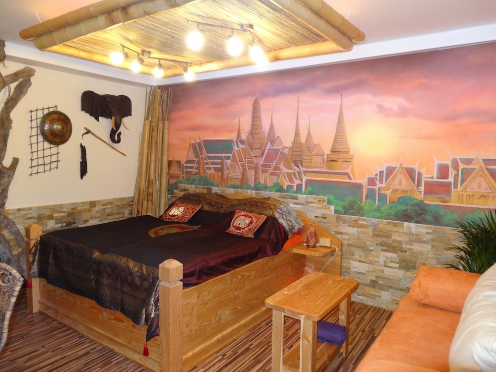 1 Bedroom Deluxe room with lake view Resort Svět