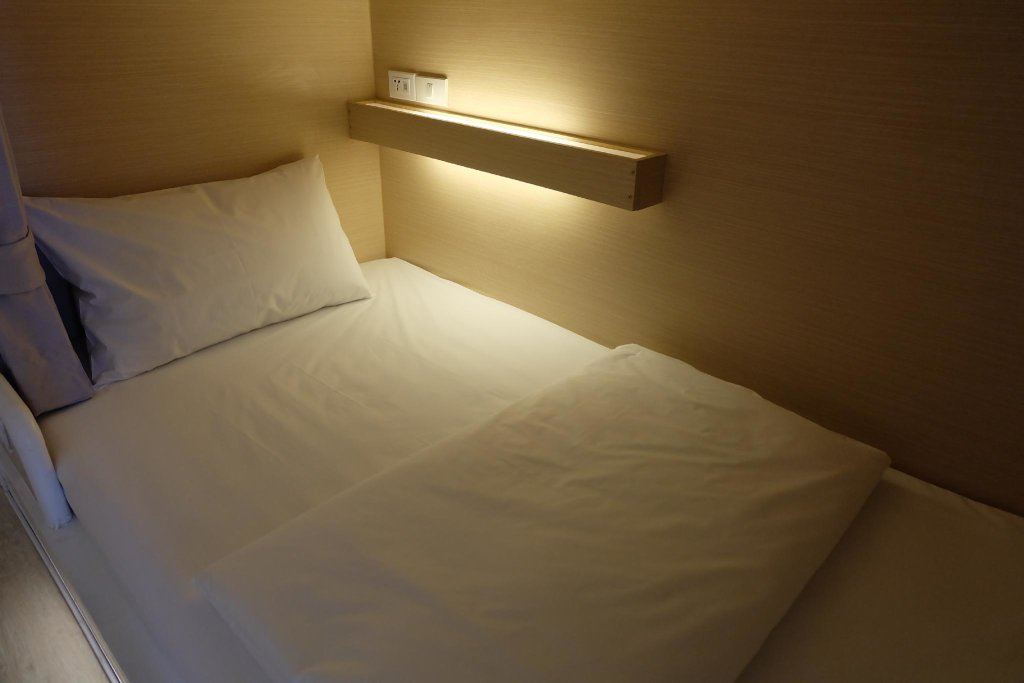 Кровать в общем номере About A Bed Hostel Chiangmai