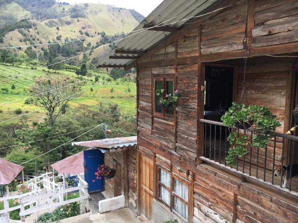 Chalet con balcone e con vista Cabañas Valle del Cocora La Truchera