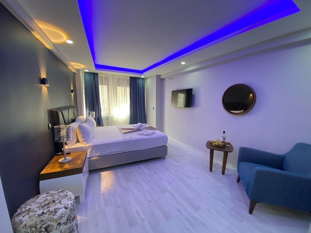 Luxus Zimmer Deta Port Hotel