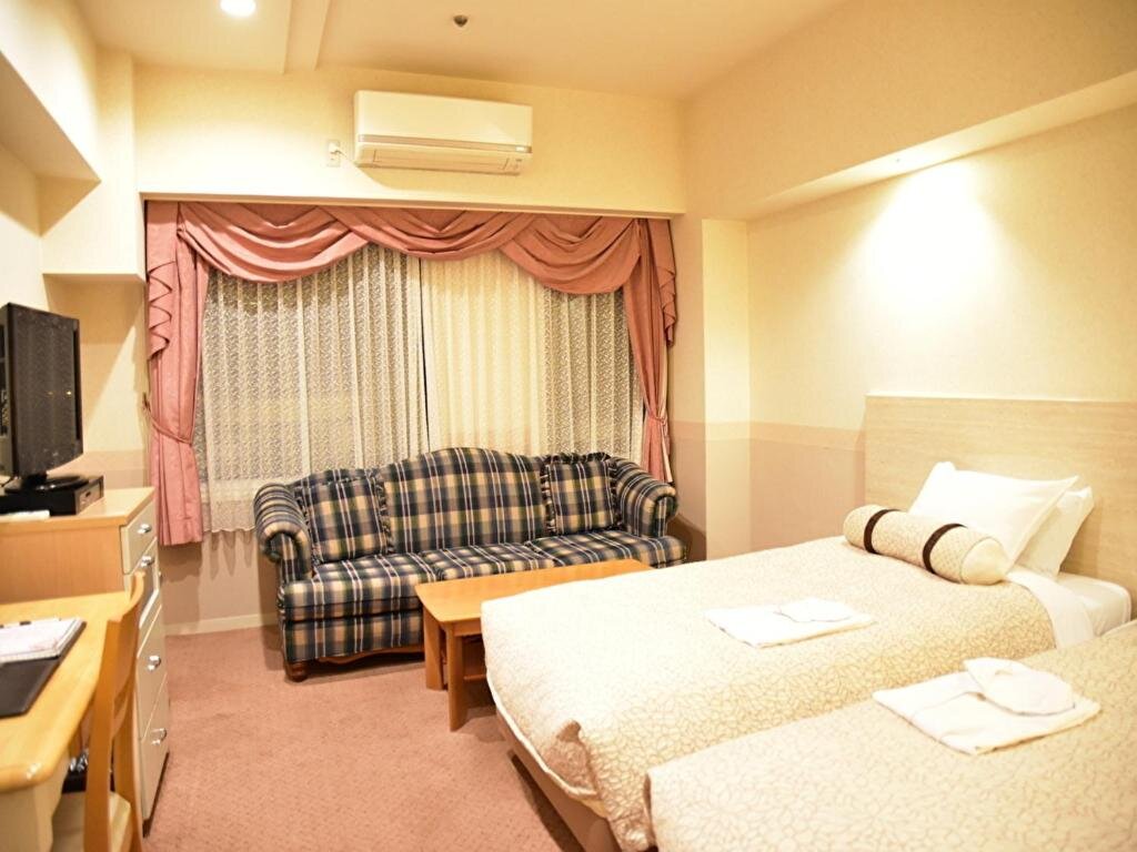 Номер Standard Kanazawa Kokusai Hotel