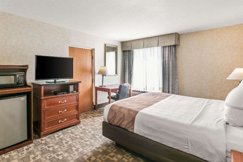 Standard Double room Quality Inn Edison-New Brunswick