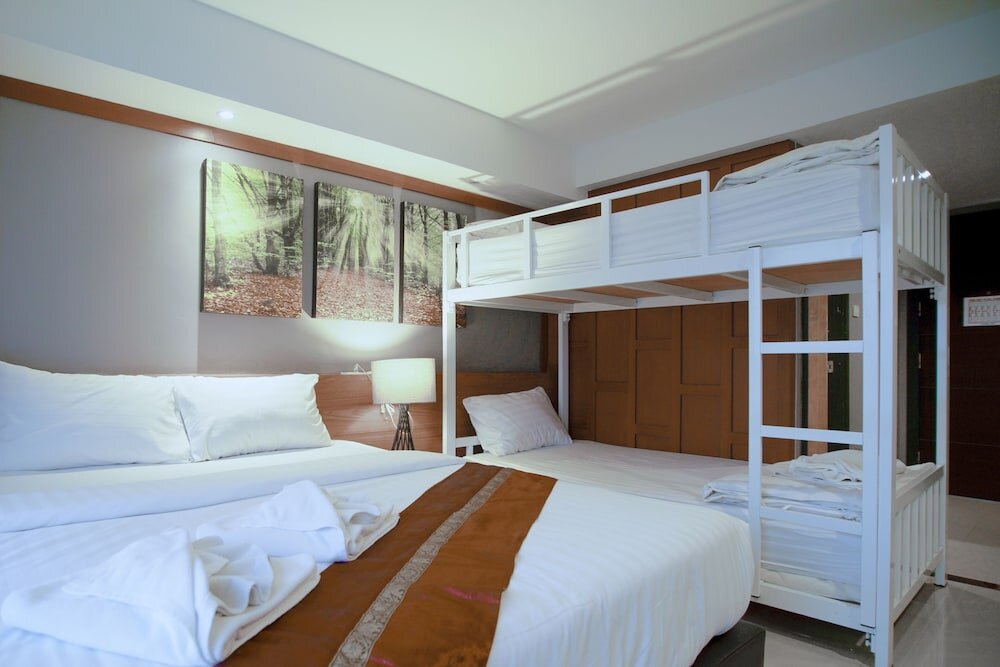 Standard Vierer Familie Zimmer 1 Schlafzimmer mit Balkon PP@Hotel Rangsit