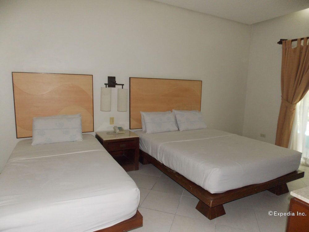 Suite with balcony Caribbean Waterpark and Resotel