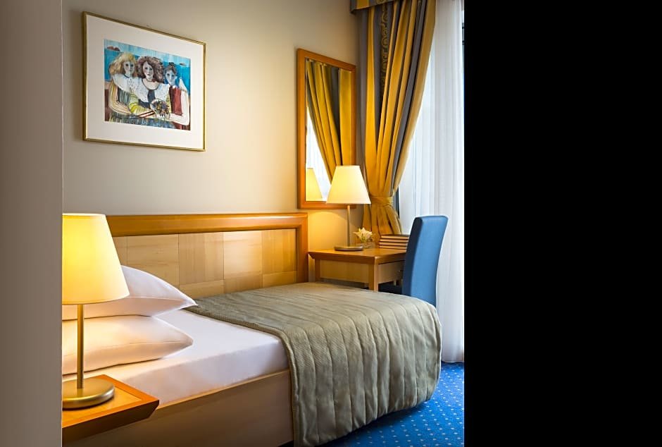 Standard room Aminess Grand Azur Hotel
