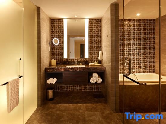 1 Bedroom Junior Suite DoubleTree by Hilton Melaka