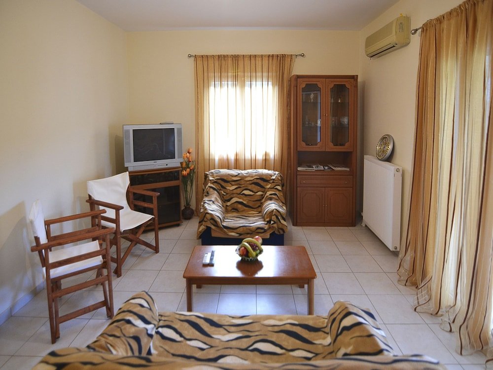 Семейные апартаменты с 2 комнатами Dimitra Apartments Zakros
