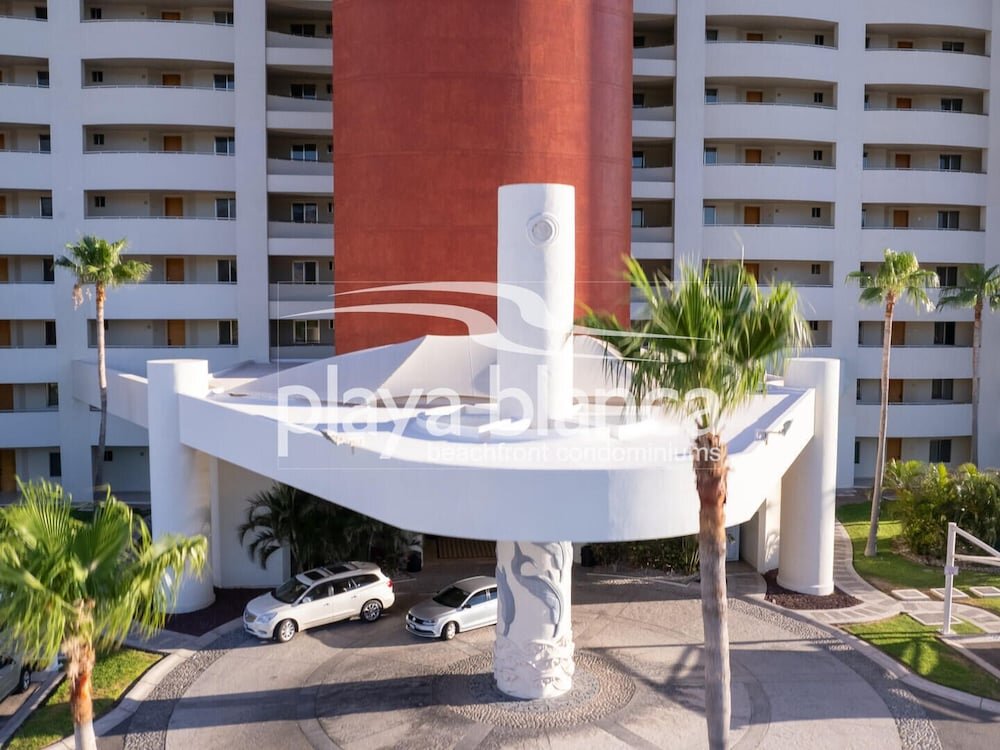 Habitación cuádruple Estándar con balcón y con vista al océano Playa Blanca Premier Resort I